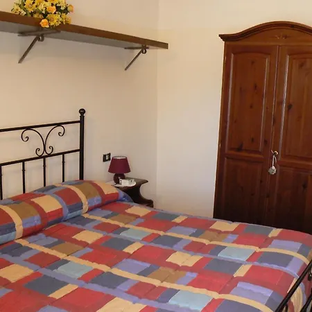 Il Palazzo Lägenhetshotell Santo Stefano Di Sessanio