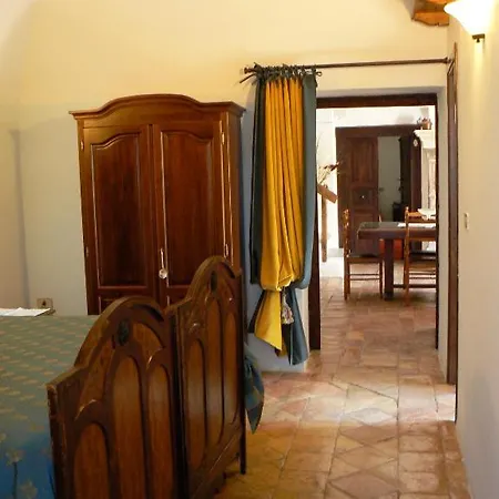 Il Palazzo 3* Santo Stefano Di Sessanio