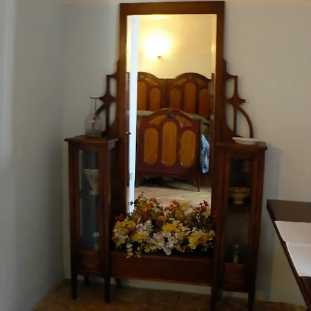 Il Palazzo Lägenhetshotell Santo Stefano Di Sessanio