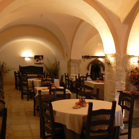 Il Palazzo Apartmanhotel Santo Stefano di Sessanio