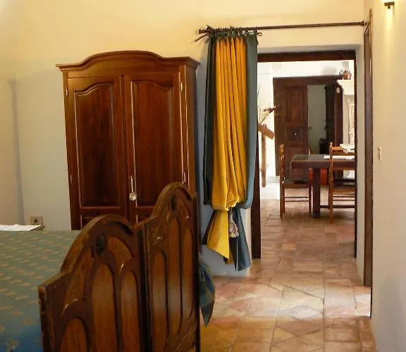 Il Palazzo 3* Santo Stefano Di Sessanio